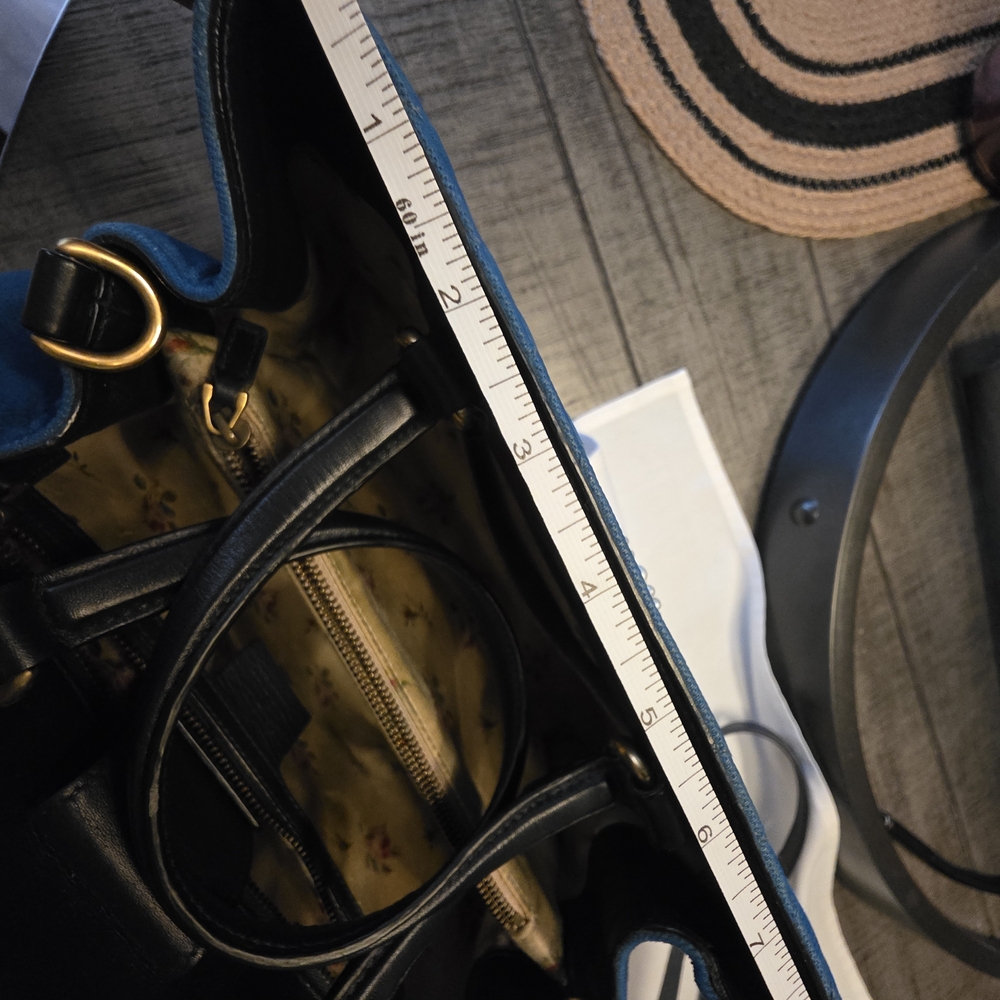 Gucci Blue DENIM GG Marmont Shoulder Bag - Picture 5 of 16